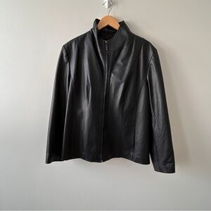 East 5TH Women's Black Leather Jacket Coat- Full Zip - Size XL Boxy *Flaws